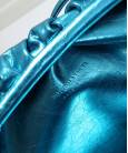 Сумка Bottega Veneta Pouch Blue Metallic Clutch